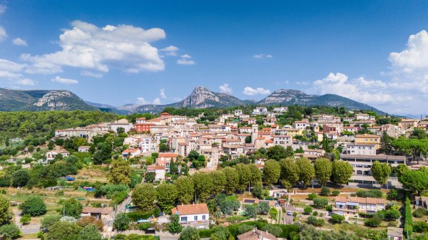 Drone La Gaude village